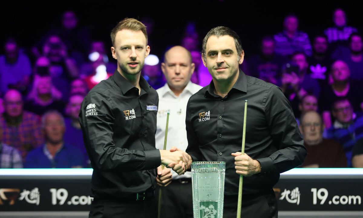 的边路传中 的边路传中