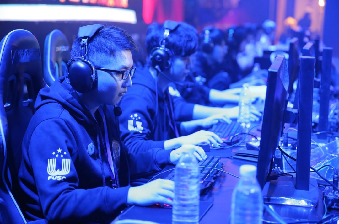 顽强拼搏精 顽强拼搏精